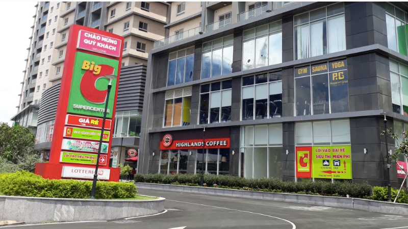 Big C dung nhap hang may mac Viet: 'Bom hiem' chuc cho Central Group?