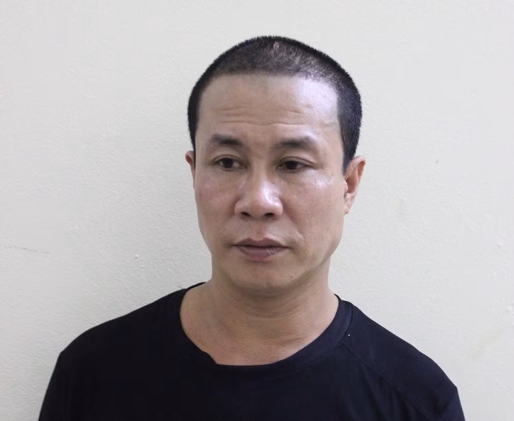 Hai Phong: Di tim nguoi de dan mat, bi chem dut lia ban tay trai