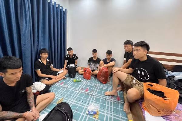 Nhom doi tuong mao danh thanh tra so y te lua dao hon 1,3 ty