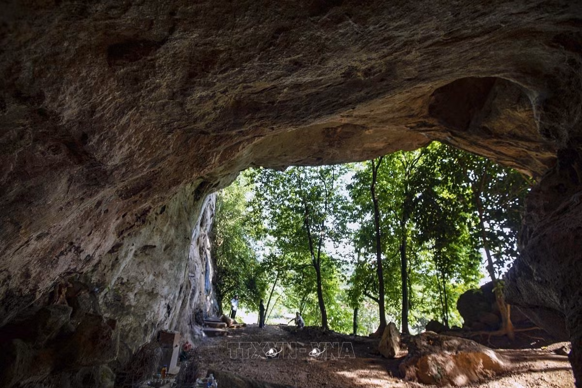 Kham pha hai hang da vua tro thanh Di tich quoc gia dac biet-Hinh-2