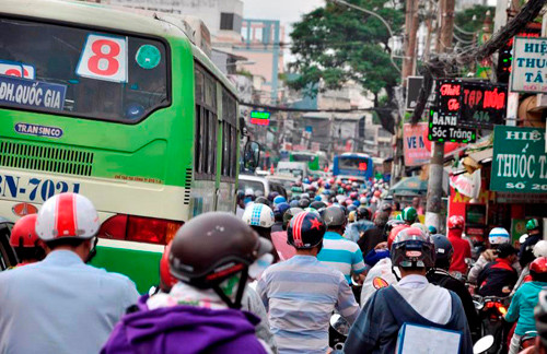 Bat dau ky nghi Tet duong lich Giao thong nhieu noi dong danh