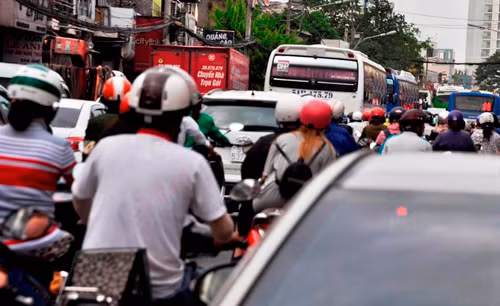 Bat dau ky nghi Tet duong lich Giao thong nhieu noi dong danh-Hinh-2