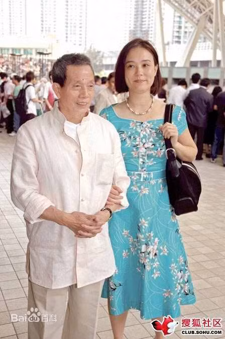 Chuyen tinh sao nu 14 tuoi voi truyen nhan Hoang Phi Hong-Hinh-9