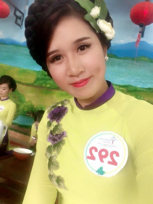 Động viên Trần Thị Tâm, nhiều bạn bè của cô cùng cư dân mạng đã viết những dòng bình luận khen ngợi cô trên Facebook. Đa số mọi người đều cho rằng dù không có được chiều cao nổi bật như những thí sinh thi Hoa hậu Việt Nam hay Hoa hậu Hoàn vũ, nhưng vẻ bề ngoài và nhan sắc của Tâm lại rất phù hợp với một cuộc thi như Hoa hậu các dân tộc Việt Nam.