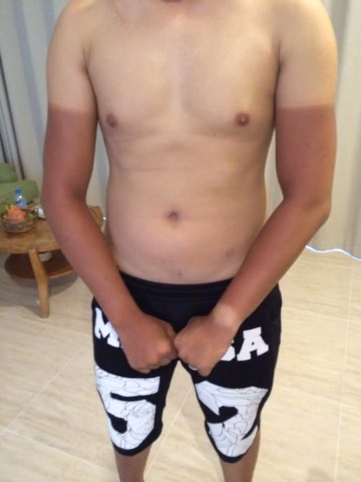 Hiện tại, thời tiết Hà Nội và một vài vùng lân cận đã tạm thời mát mẻ hơn nhờ những cơn mưa quý giá. Tuy nhiên, rất nhiều khả năng nắng nóng sẽ quay trở lại trong 2-3 ngày tới và những bí kíp ở trên vẫn sẽ còn "đất" sử dụng.