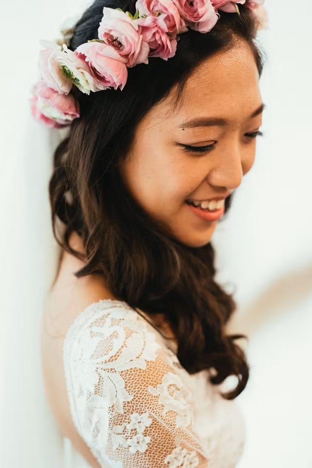 Vẻ xinh đẹp của cô dâu Elsa Lee trong đám cưới. Zachary Lee