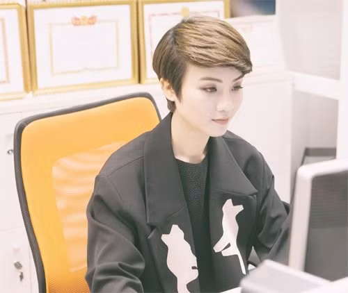 Chuyên môn cao, sự năng động cùng cách sống và làm việc hết mình, khiến Thùy Dung được rất nhiều người yêu mến, khâm phục. Được khen ngợi là “người khỏe nhất trong số các BTV”, bản thân Thùy Dung cho biết nếu thực sự bản thân mình có được sức khỏe như vậy thì là một điều rất tốt. Sức khỏe, thể chất tốt sẽ là một lợi thế vô cùng lớn trong công việc và những khía cạnh khác của cuộc sống.