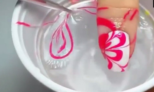 Video huong dan cach son mong tay nhanh va dep