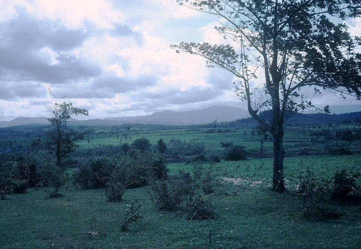 Khung cảnh dưới chân đèo. Ảnh: Schneider / A70thvets.com.