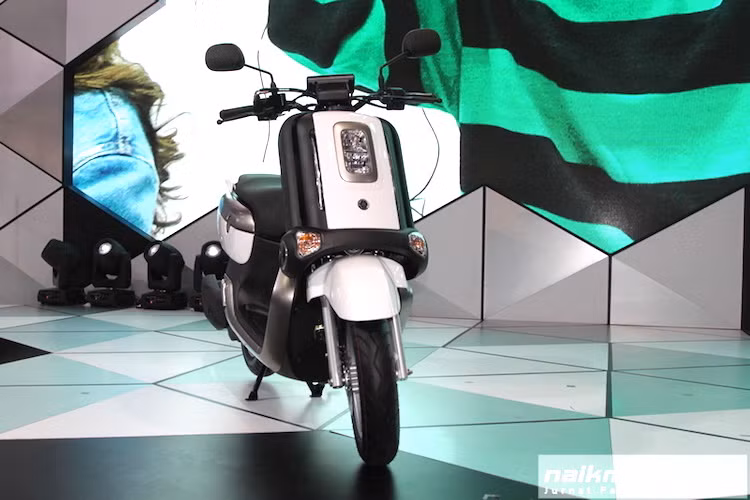 Mẫu xe máy tay ga QBIX sẽ được bán với 2 phiên bản chính là bản thường và QBIX S có hệ thống phanh ABS. Giá bán cho mỗi phiên bản của xe chưa được hãng xe Yamaha công bố.