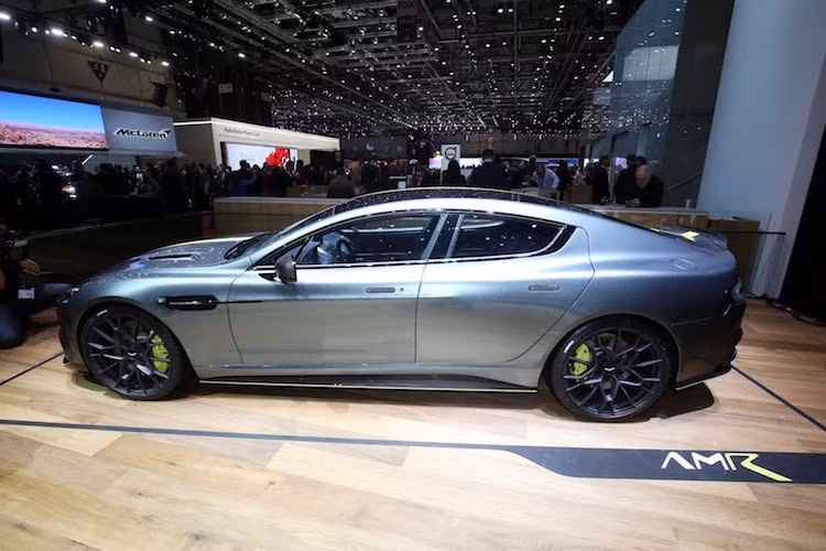 Những thông tin chi tiết về Rapide AMR không được Aston Martin tiết lộ. Tuy nhiên độ ổn định và cảm giác lái của chiếc xe chắc chắn sẽ còn thú vị hơn phiên bản Rapide thường, khi chi nhánh AMR sẽ cải tiến cả hệ thống treo của xe.