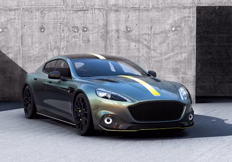 Tại triển lãm Geneva, hãng siêu xe sang trọng Aston Martin đã công bố mở ra chi nhánh mới mang tên AMR, với mục tiêu ứng dụng công nghệ từ các giải đua vào những dòng xe dân dụng để tạo nên các phiên bản thể thao. Dựa trên cơ sở dòng xe sang 4 cửa Rapide, Aston Martin Rapide AMR là sản phẩm đầu tiên được cải tiến bởi AMR được bán cho đại chúng.