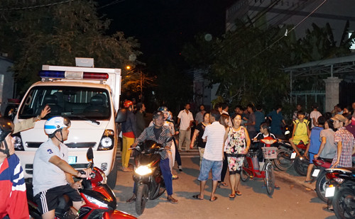 Kinh hoang canh tuong me day thuong tich ben be trai tu vong