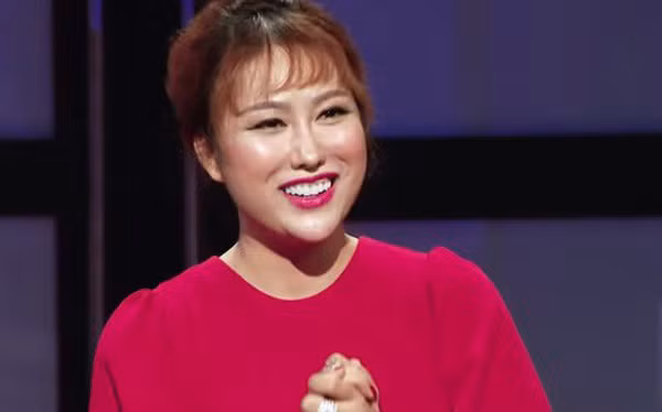 Phi Thanh Van noi gi truoc loi “ga yeu” cua dang may rau?-Hinh-2