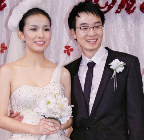 HH Thuy Lam: Cuoc song co thuc su vien man?-Hinh-4