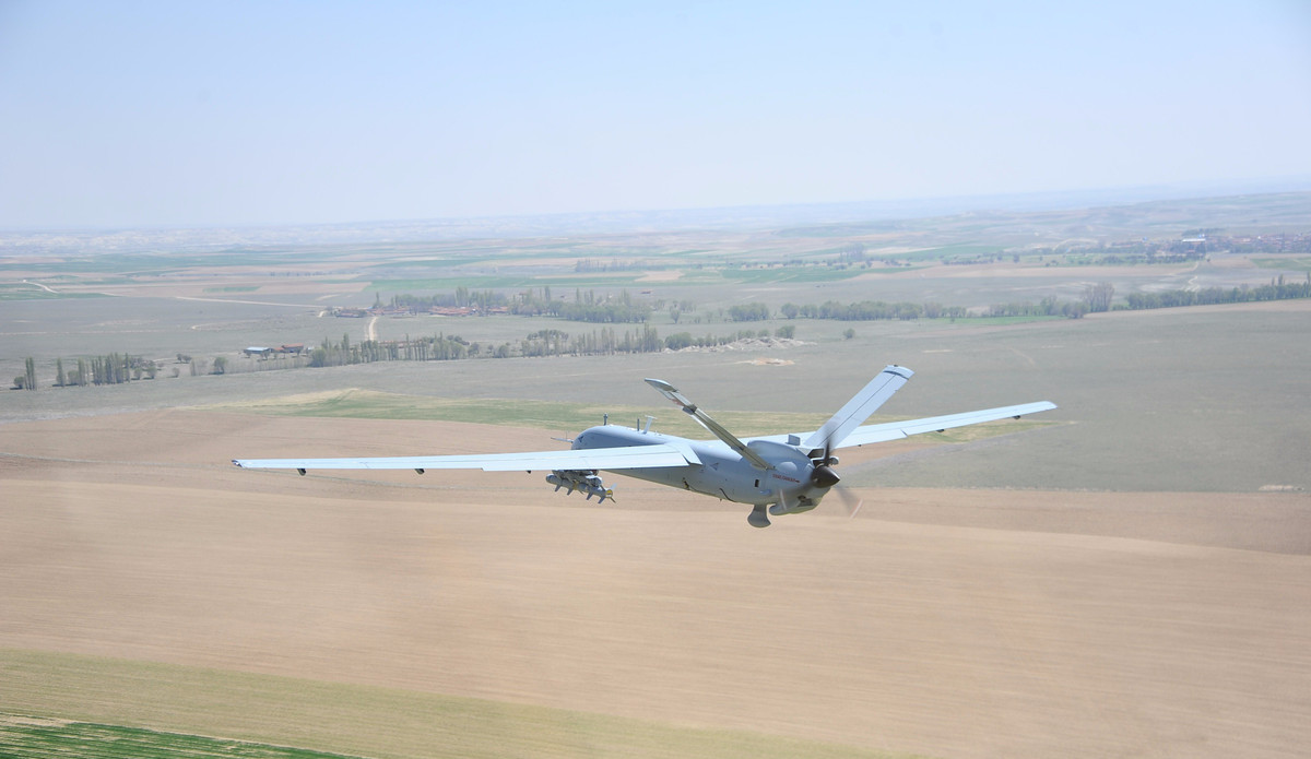 Thông số kỹ thuật cơ bản của tên lửa MAM-L bao gồm: đường kính 160 mm, chiều dài 1 m, trọng lượng 22 kg. Đầu đạn nặng 10 kg có thể là loại xuyên lõm, phân mảnh, nhiệt áp.