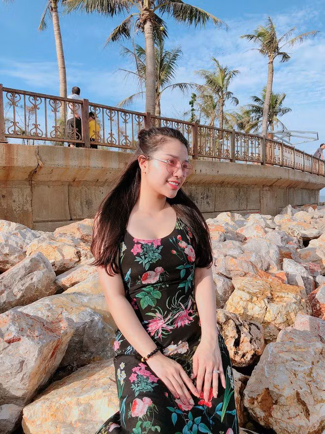 Nhiều dân mạng để lại bình luận khen ngợi nhan sắc, cho rằng nàng WAG sớm lấy lại vóc dáng. Ảnh: Facebook nhân vật