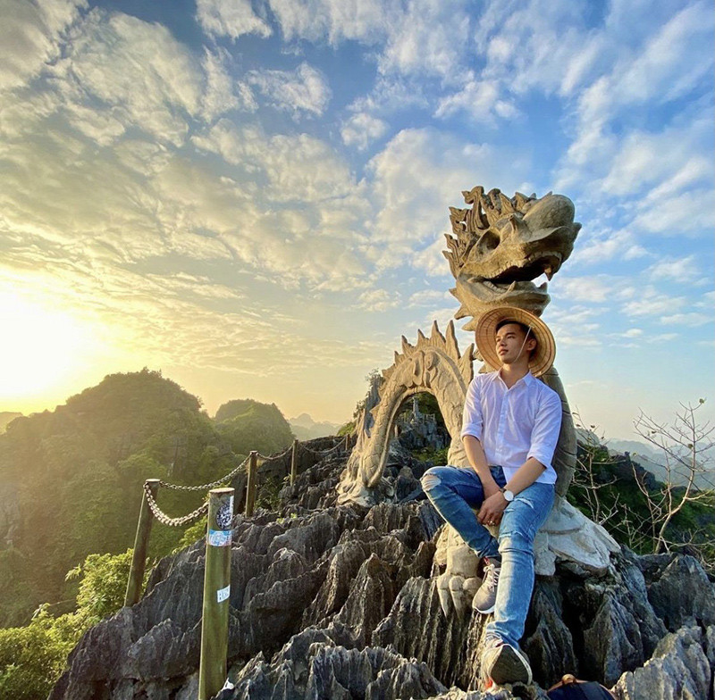 Hội tụ tất cả tinh hoa của thiên nhiên, Hang Múa thích hợp với những người yêu thiên nhiên, thích khám phá và muốn tìm về chốn bình yên.