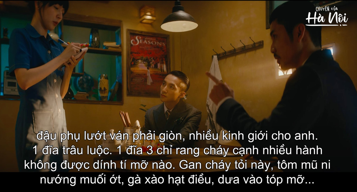 Chỉ sau ít giờ sau khi công bố MV mới, cư dân mạng đã nhanh chóng cho ra lò loạt hình ảnh chế khiến nhiều người vừa mới xem qua thôi cũng vô cùng thích thú. Đặc biệt, phân cảnh được nhiều khán giả chú ý nhất chính là màn gọi món đầy "bá đạo" như thế này. Ảnh: Chuyện của Hà Nội
