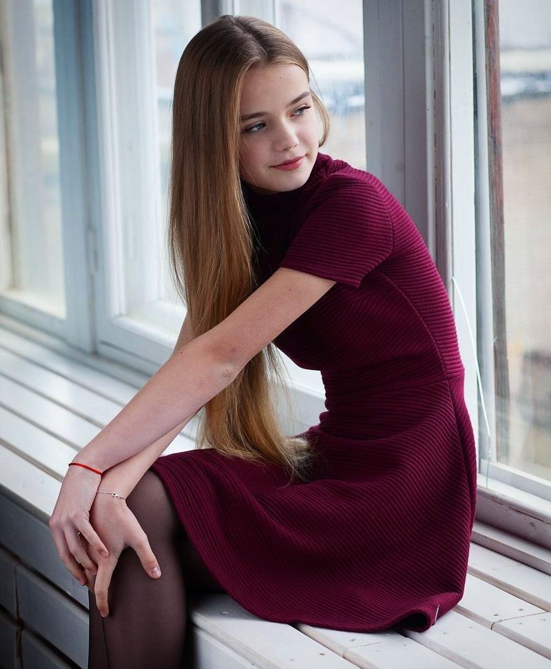 Anna Grudina mang nét đẹp đặc trưng của những cô gái Đông Âu, cô khiến người khác khó lòng rời mắt vì vẻ đẹp nữ thần của cô. Ảnh: Tổng hợp Internet