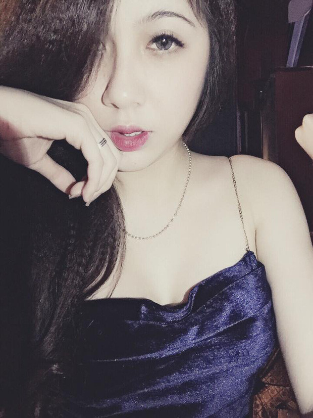 Năm 2015, Trân Mèo tiếp tục giữ hình tượng trưởng thành hơn với phong cách quyến rũ.