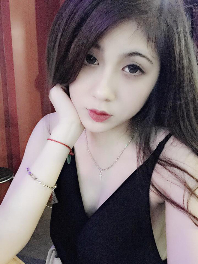 Năm 2014, Trân Mèo thay đổi hình tượng ngây thơ trong sáng thành cô gái gợi cảm.