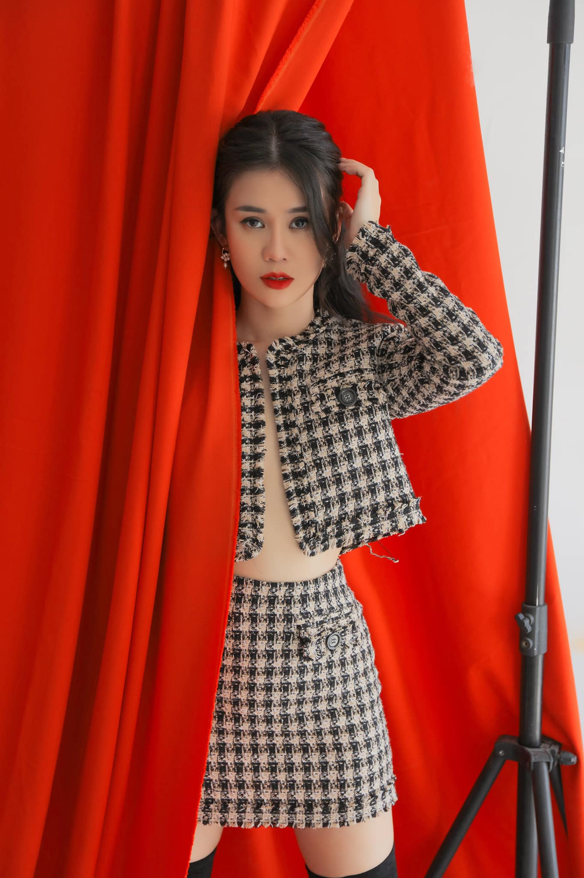 Ngọc Thảo là một trong những hot girl đời đầu. Cô nàng được yêu mến bởi gương mặt xinh xắn, trẻ trung, lối diễn xuất linh hoạt và nhất là nụ cười duyên dáng.