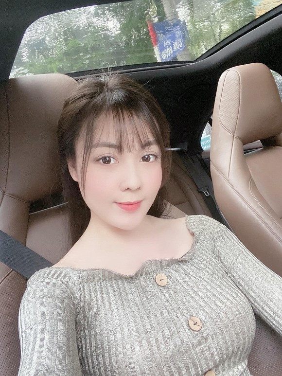 Âu Hà My là một hot girl đình đám trên MXH vì không chỉ sở hữu ngoại hình ưa nhìn, mà cô nàng còn có gia thế khủng.