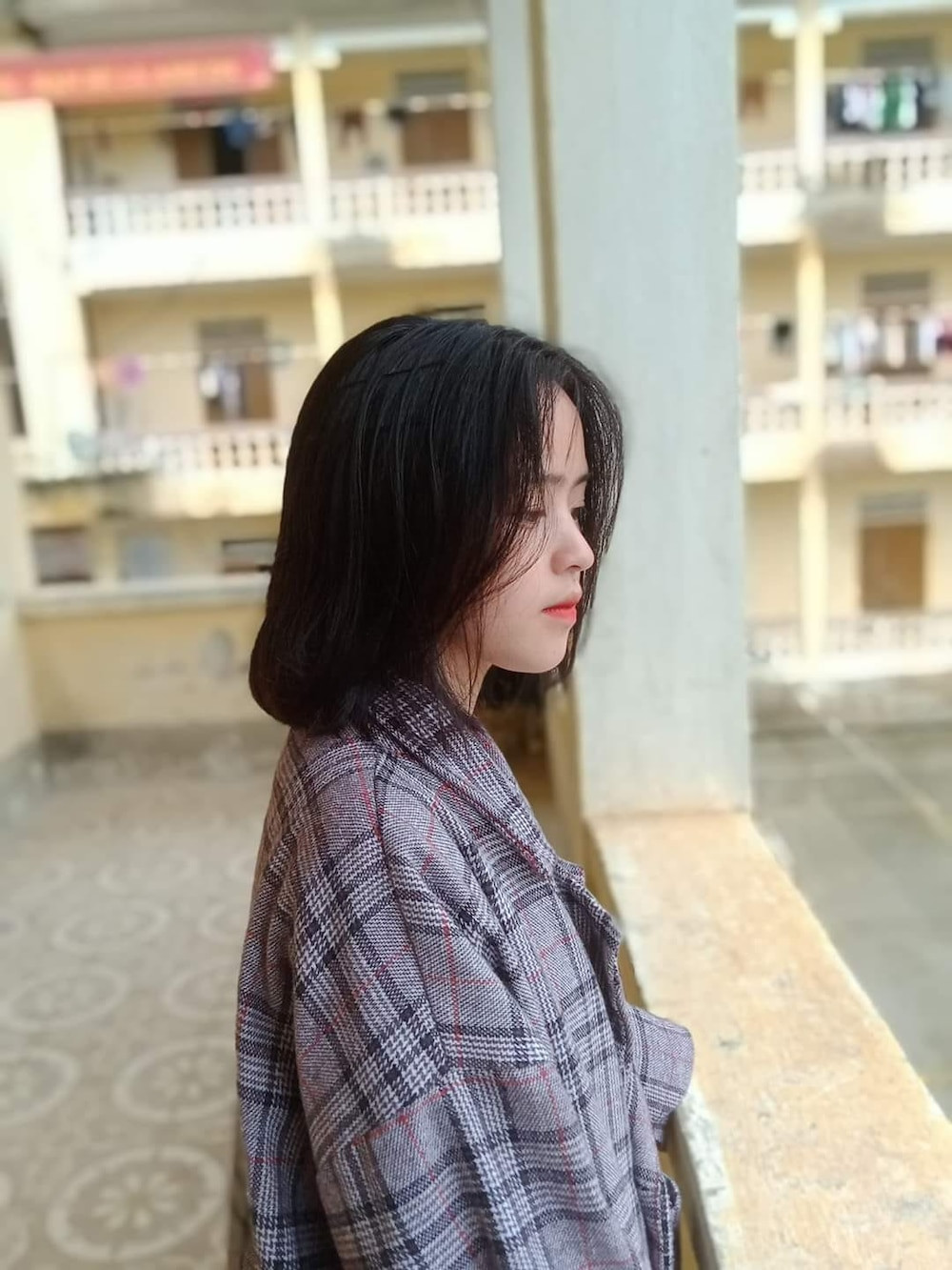 Từ ngày đó, hot girl 10X góp mặt trong nhiều hoạt động về sắc đẹp tại địa phương. Tháng 11/2018, cô bạn tham gia cuộc thi lựa chọn gương mặt đại diện cho Lễ hội hoa tam giác mạch tỉnh Hà Giang.