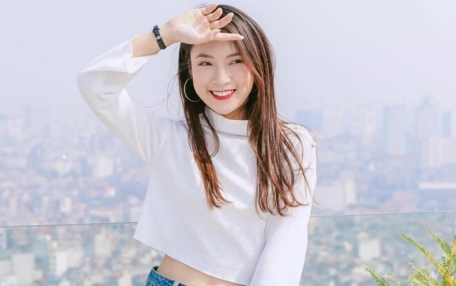 Hiện tại, Khánh Vy là sinh viên chuyên ngành Chính trị Quốc tế tại Học viện Ngoại giao, MC của một số chương trình truyền hình.