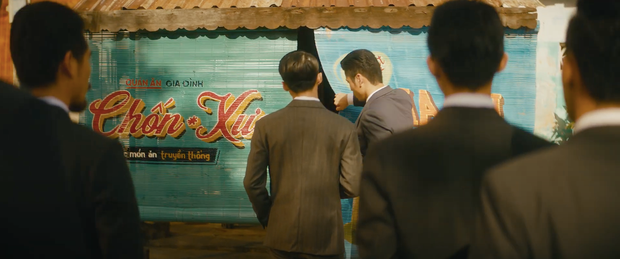 Sau khi đã bị nàng Hải Tú xinh đẹp hớp hồn, "Sếp" lần tìm đến quán ăn nhà nàng mang tên Chốn Xưa. Tuy nhiên, bởi lẽ bối cảnh MV của quán "Chốn Xưa" sẽ còn phải có bài trí, phong cách... cũ kỹ hơn thế.