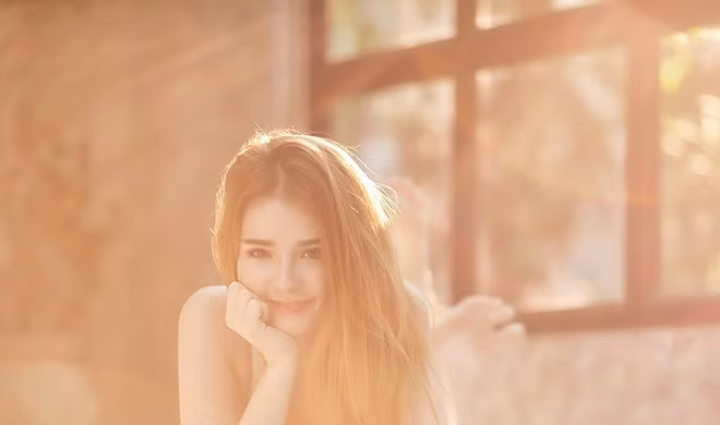 Jessie là người mẫu tự do, cô thường thực hiện những bộ ảnh theo concept gợi cảm, quyến rũ.