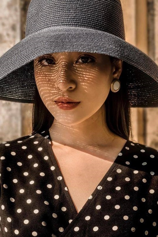 Nét đẹp sắc sảo và thông minh của Nguyễn Lâm Thảo Tâm, hot girl đang là hình mẫu đẹp cho giới trẻ. Ảnh: Facebook nhân vật