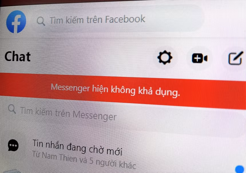 Facebook Messenger loi, dan tinh ru nhau keu goi “hoi sinh” chat Yahoo