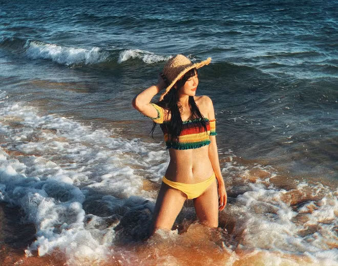 Hot girl đời đầu nổi đình đám một thời vẫn giữ phong độ nhan sắc, body ngày càng đẳng cấp theo thời gian