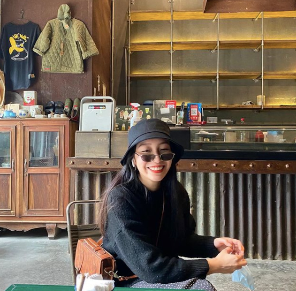 Ở tuổi 18, Mỹ Anh là một đại diện nổi bật của thế hệ trẻ bởi sự trẻ trung, tươi mới và tinh thần sáng tạo, học hỏi của mình.