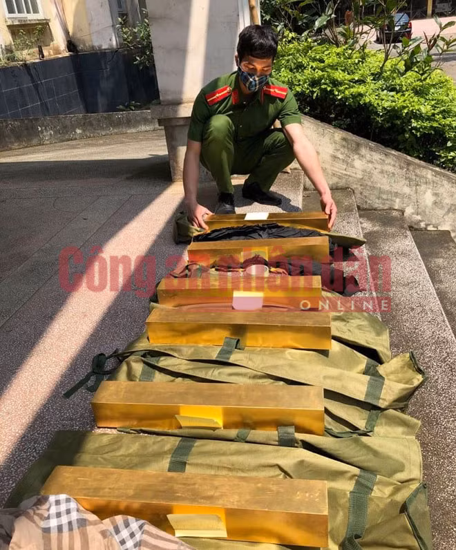 Chieu tro lam gia ca kho vang de lua 70 ty dong cua nha ngoai cam 