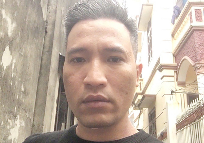 Tin nóng ngày 5/8: Dí súng, ép người yêu cũ nối lại tình cảm Tin nong ngay 5/8: Di sung, ep nguoi yeu cu noi lai tinh cam