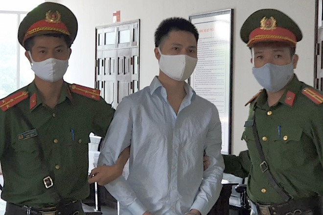 Nhận án tử sau khi giết người yêu xinh đẹp làm nghề DJ Nhan an tu sau khi giet nguoi yeu xinh dep lam nghe DJ