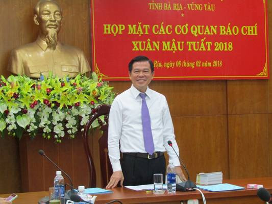 Ngày 31/7, ông Nguyễn Hồng Lĩnh, Ủy viên Trung ương Đảng, Bí thư Tỉnh ủy, Chủ tịch HĐND tỉnh Bà Rịa – Vũng Tàu được phân công giữ chức Phó Trưởng Ban Dân vận Trung ương. Ông Nguyễn Hồng Lĩnh sinh năm 1964, quê Long An.