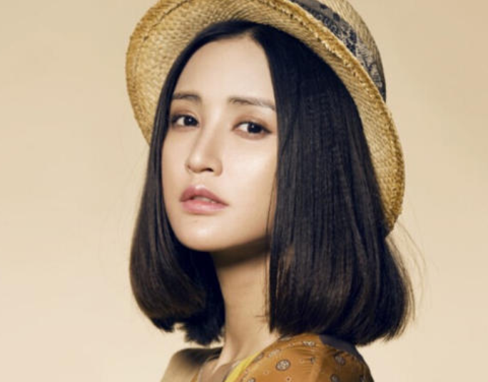 Mỹ nhân Cbiz 3 năm cưới 2 lần, hạnh phúc bên bạn của chồng cũ - Hình 2 My nhan Cbiz 3 nam cuoi 2 lan, hanh phuc ben ban cua chong cu-Hinh-2