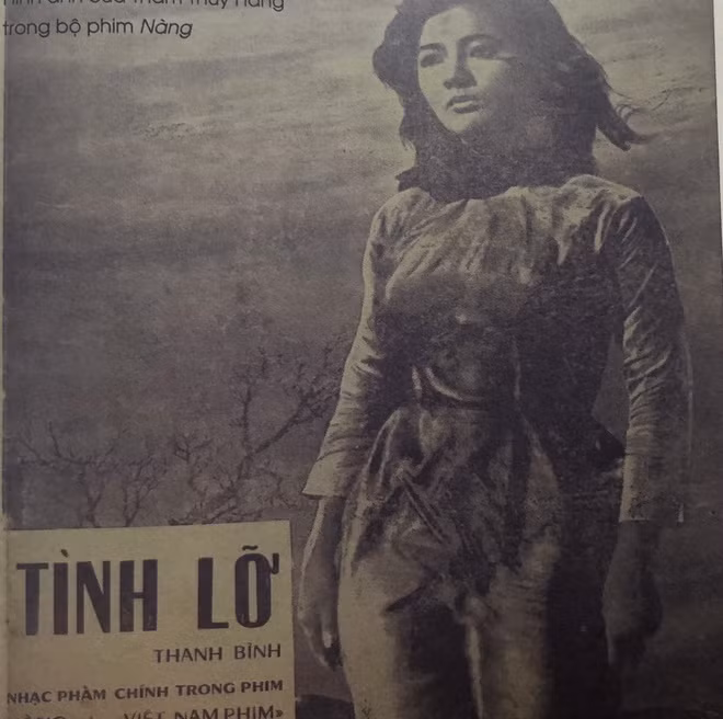 Những năm 1965-1975 là thời kỳ vàng son của Thẩm Thúy Hằng. Bà liên tiếp đóng trong hàng chục bộ phim, mở hãng phim riêng (Việt Nam film) cho ra đời nhiều phim tâm lý, lãng mạn ăn khách.