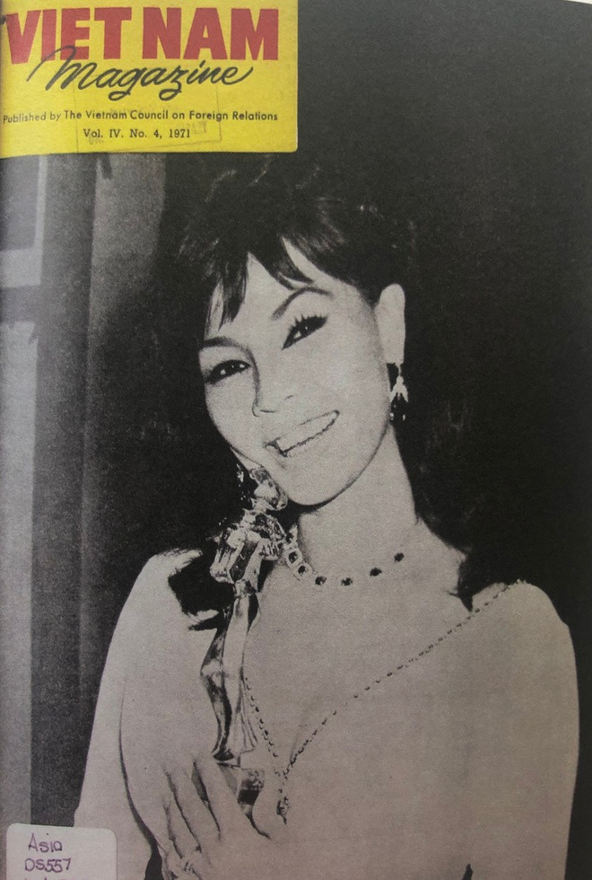 Kim Vui chỉ tham gia trong vài bộ phim, bà nổi tiếng khi vào vai nữ ca sĩ trong phim Chân trời tím. Với nhan sắc và thân hình quyến rũ, Kim Vui được gọi là "thần vệ nữ". Báo giới những năm 1960-1970 gọi Kim Vui là "Người phụ nữ hấp dẫn nhất của Sài Gòn".