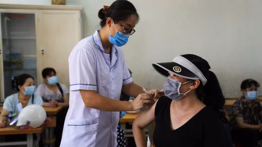 Biet gi ve 6 loai vac xin COVID-19 duoc Bo Y te cap phep?-Hinh-8