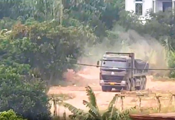 Hai Duong: Tai dien san gat vuon doi, khai thac khoang san trai phep?-Hinh-2