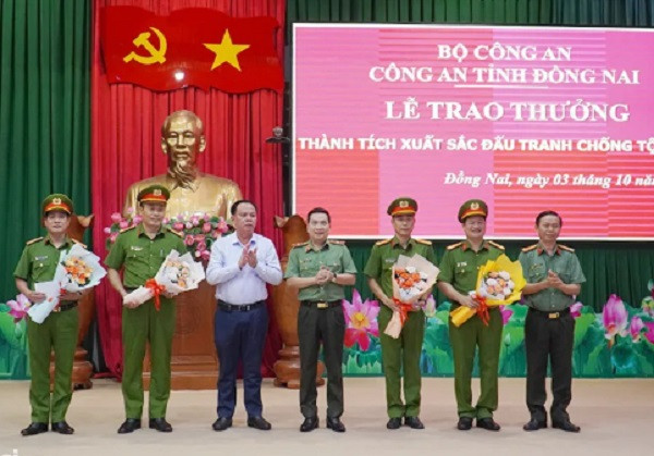 Tướng Nguyễn Sỹ Quang: Kẻ bắt cóc bé gái, đòi tiền chuộc rất manh động - Hình 3 Tuong Nguyen Sy Quang: Ke bat coc be gai, doi tien chuoc rat manh dong-Hinh-3