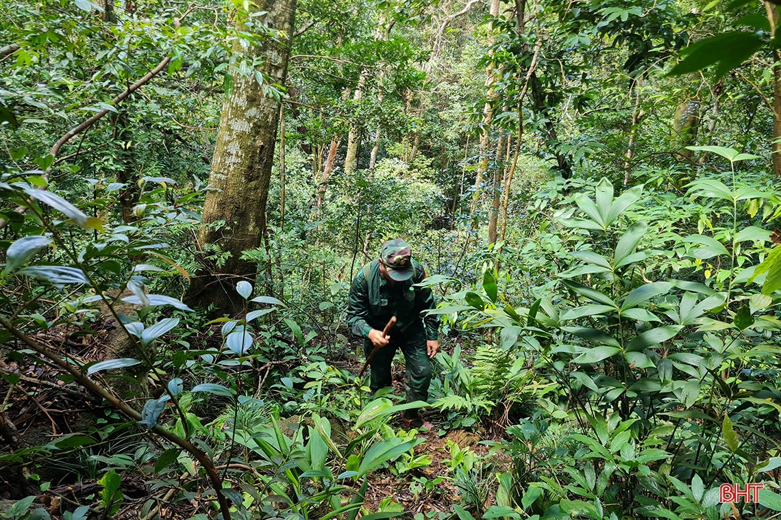 ... là những con dốc nối tiếp như một thử thách “cấp số nhân”. Đây cũng là dịp các thành viên khám phá “giới hạn” của bản thân để chinh phục thiên nhiên. 