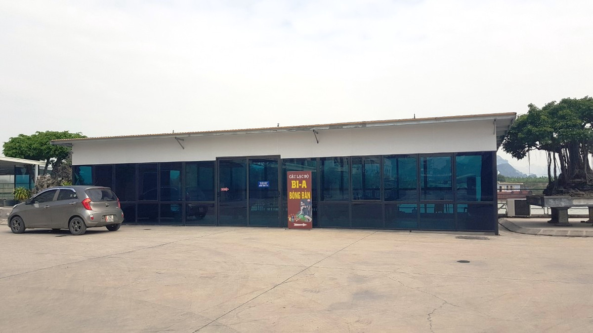 Đồng thời, UBND thị xã Kinh Môn phải đề xuất dự án đầu tư công có hạng mục giải phóng mặt bằng và hạng mục đầu tư xây dựng, tiền chi trả bồi thường, hỗ trợ khi thu hồi đất lấy từ ngân sách nhà nước. Sau khi dự án đầu tư công được duyệt, UBND thị xã Kinh Môn tổ chức thực hiện, có mặt bằng sạch và tổ chức đấu giá quyền sử dụng đất thuê. 