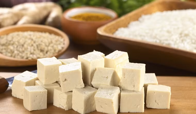 5 loai thuc pham nguoi bi roi loan tuyen giap nen han che-Hinh-2