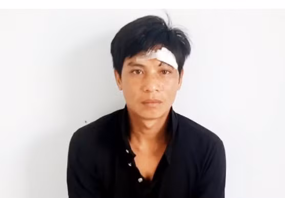 Bi la mang, nam thanh nien vac dao duoi chem me, dam tu vong anh ruot-Hinh-2